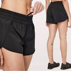 Lululemon Tracker Low-Rise
Lined Short 4"